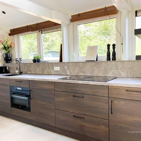 Ubuntu Luxe Vakantiewoning Met Sauna & Nieuw Design Warmenhuizen